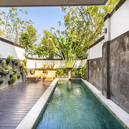 Lily Villa Jimbaran By Fays Hospitality Exterior photo