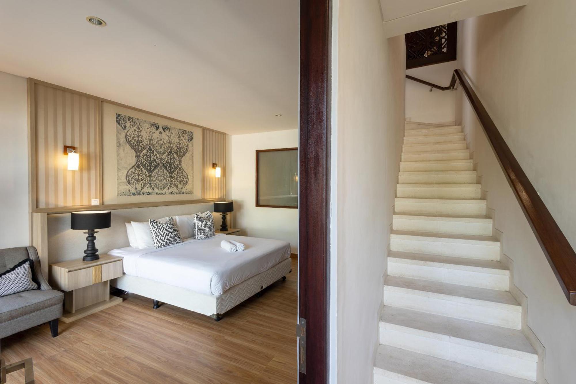 Lily By Fays Hospitality