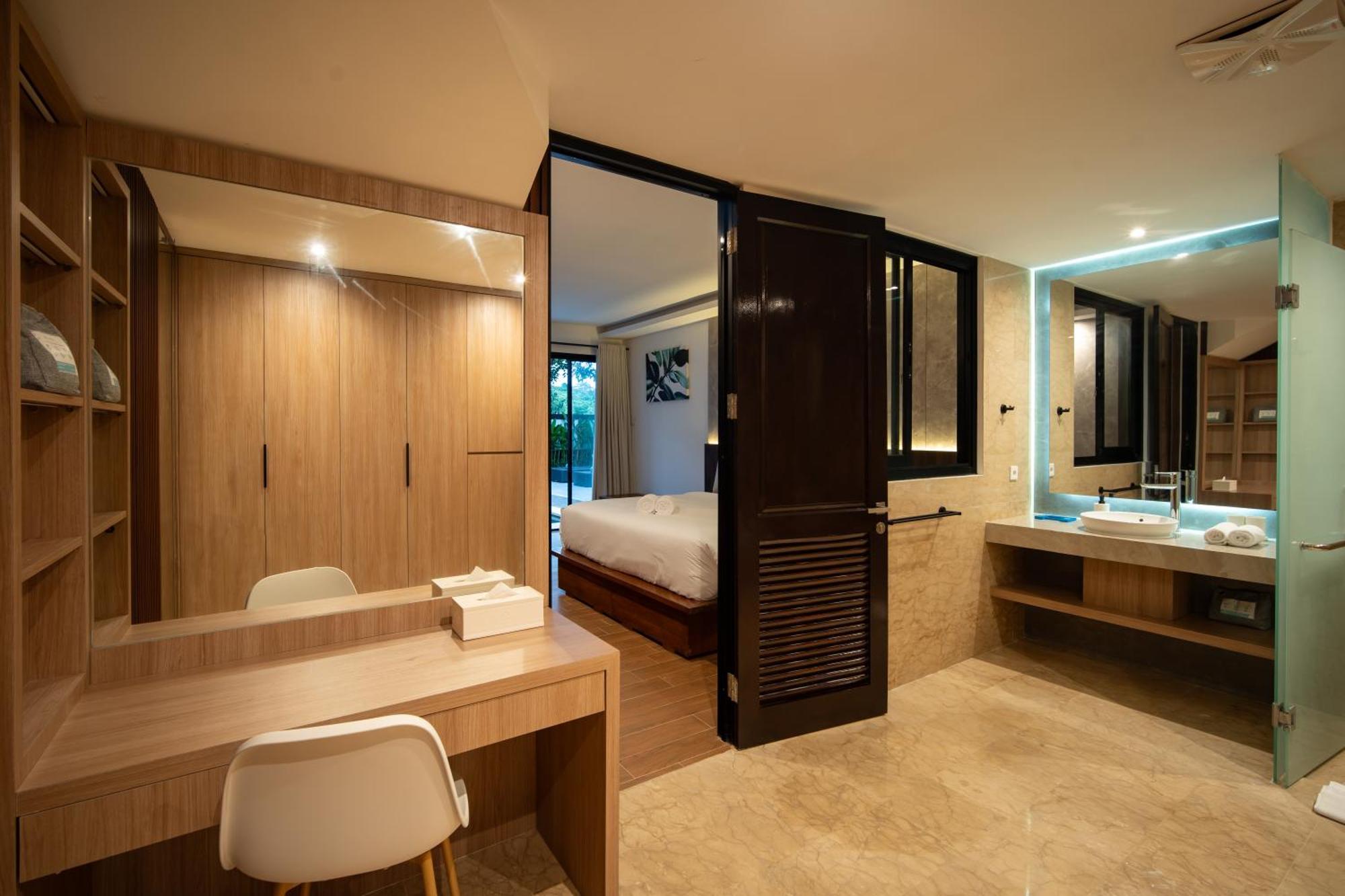 Lily By Fays Hospitality *